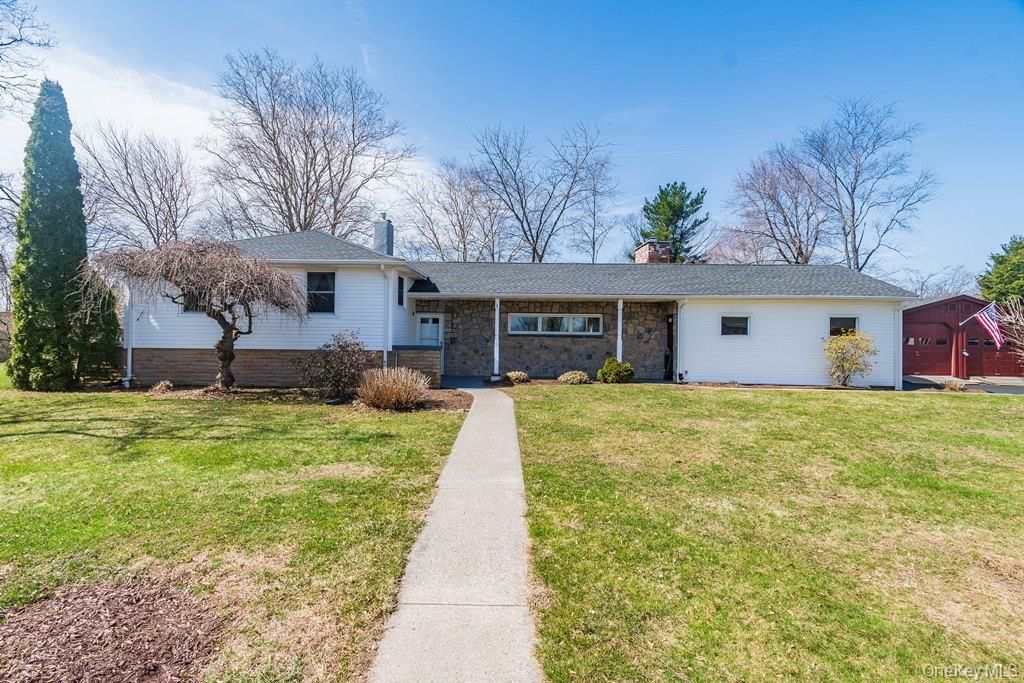 12 Crest Road, Danbury, CT 06811