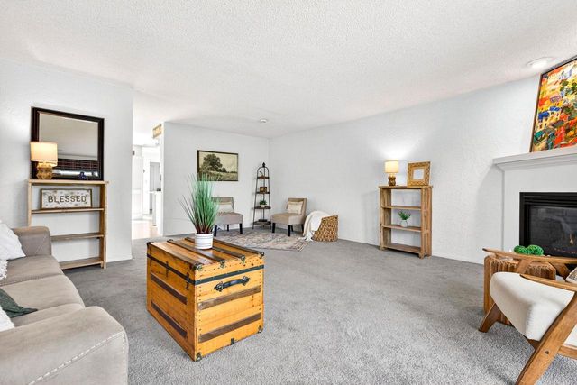 1237 W NICOLET CERCLE, Appleton, WI 54914