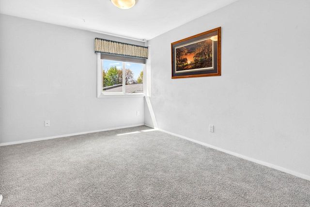 1237 W NICOLET CERCLE, Appleton, WI 54914
