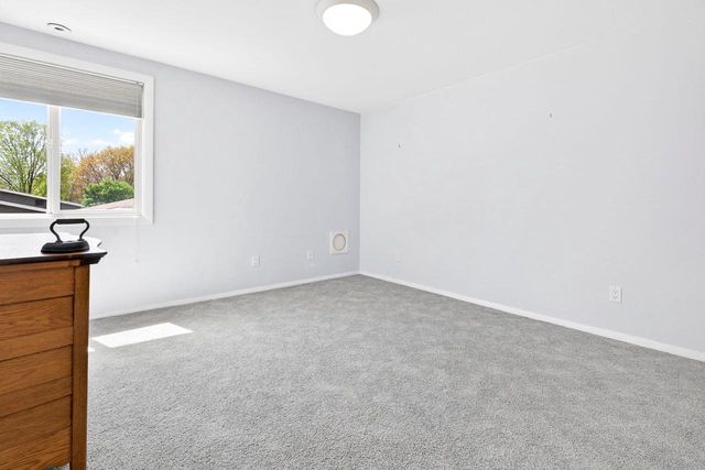 1237 W NICOLET CERCLE, Appleton, WI 54914