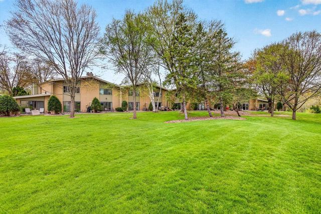 1237 W NICOLET CERCLE, Appleton, WI 54914