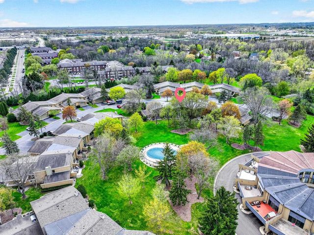1237 W NICOLET CERCLE, Appleton, WI 54914