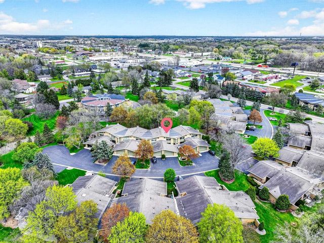 1237 W NICOLET CERCLE, Appleton, WI 54914