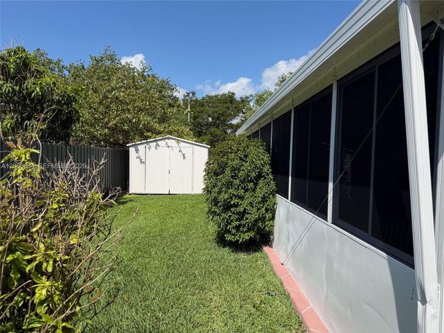 11324 SW 246th Ter, Miami, FL 33032