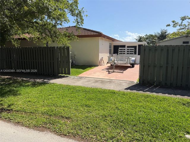 11324 SW 246th Ter, Miami, FL 33032