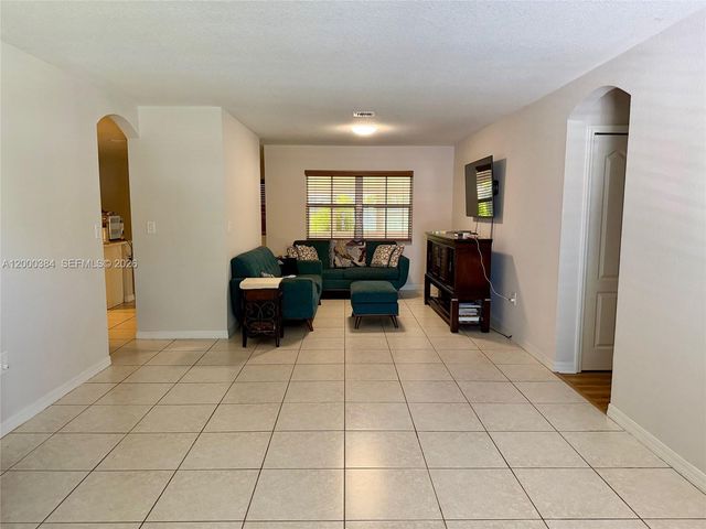 11324 SW 246th Ter, Miami, FL 33032