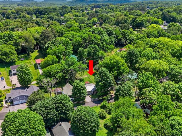 121 Sharp Road, Athens, TN 37303
