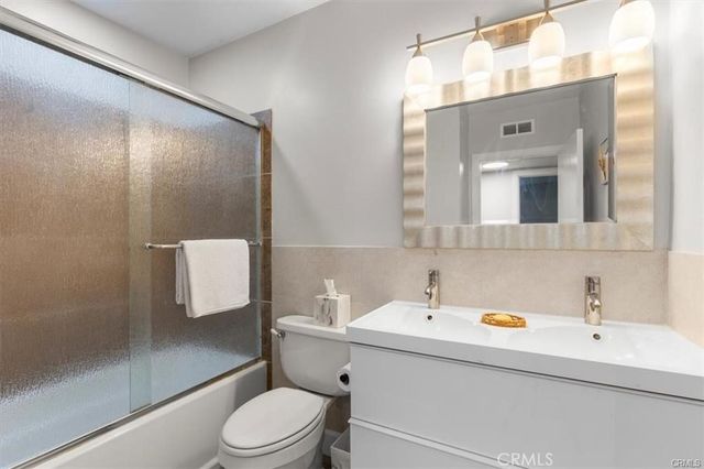 1353 Termino, Long Beach, CA 90804