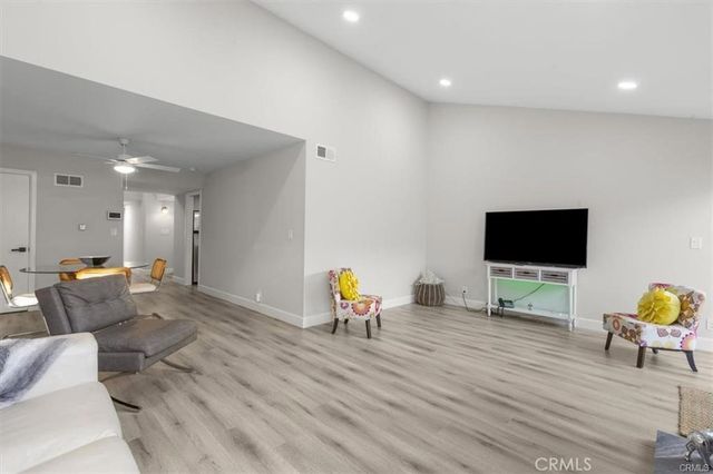 1353 Termino, Long Beach, CA 90804