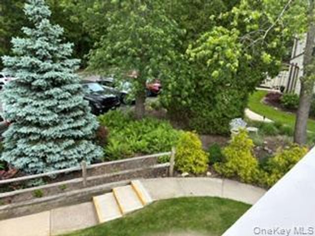 1006 Skyline Drive, Coram, NY 11727