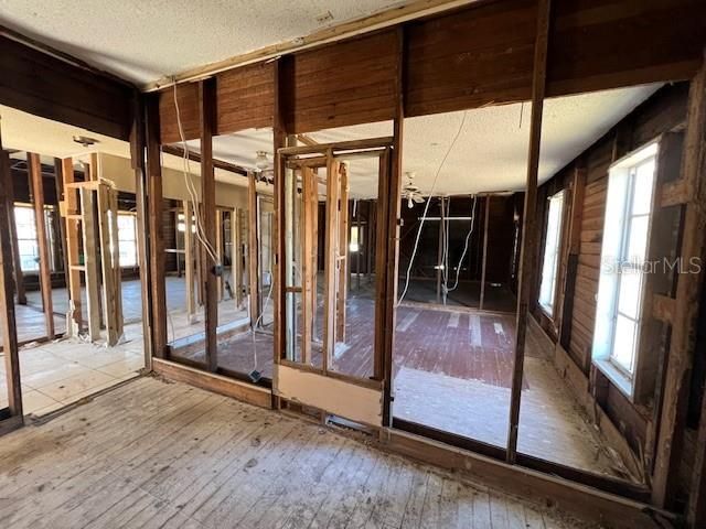 611 W BROADWAY STREET, Fort Meade, FL 33841