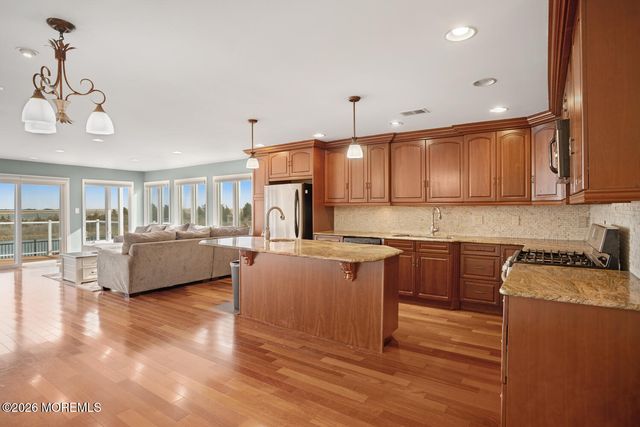 13 Ocean Boulevard, Little Egg Harbor, NJ 08087