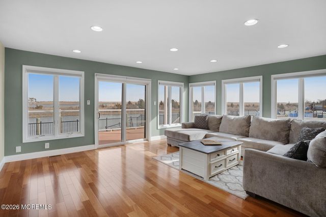 13 Ocean Boulevard, Little Egg Harbor, NJ 08087