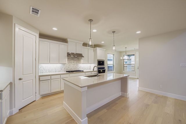 6040 Silverstein Street, Fort Worth, TX 76126