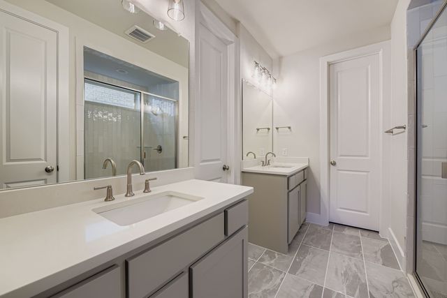 6040 Silverstein Street, Fort Worth, TX 76126