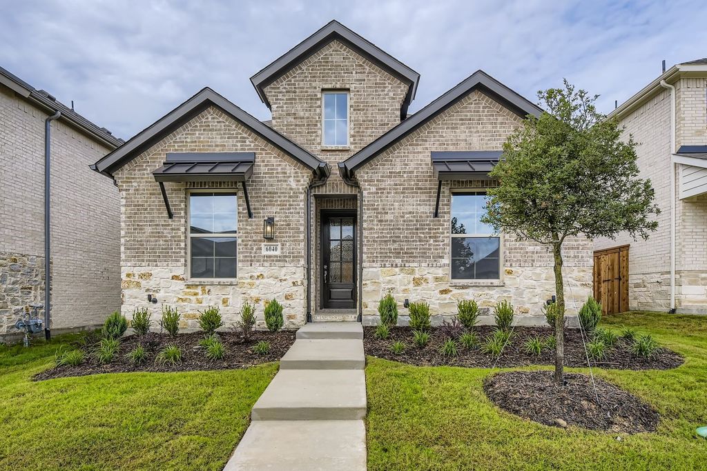 6040 Silverstein Street, Fort Worth, TX 76126