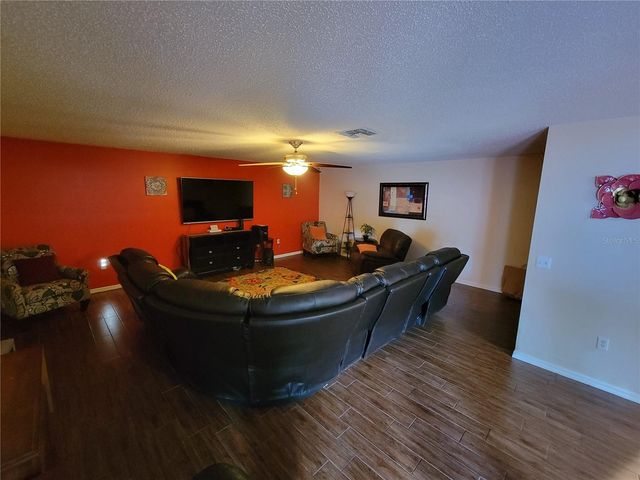 2242 WOOD COURT, Deltona, FL 32738