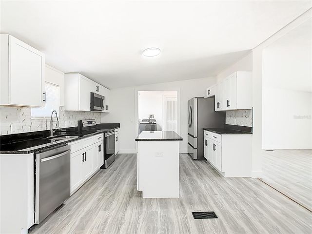 3564 REAGAN BOULEVARD, Lake Wales, FL 33898