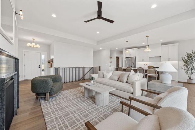 2639 Burr Oak Court, Marion, IA 52302