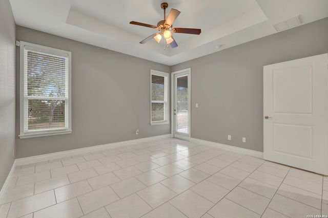 1041 MADRONE RD, Fischer, TX 78623