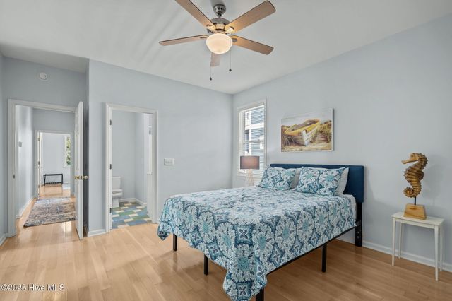 111 SE 72nd Street, Oak Island, NC 28465