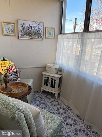 1120 ROLAND HEIGHTS AVE, Baltimore, MD 21211