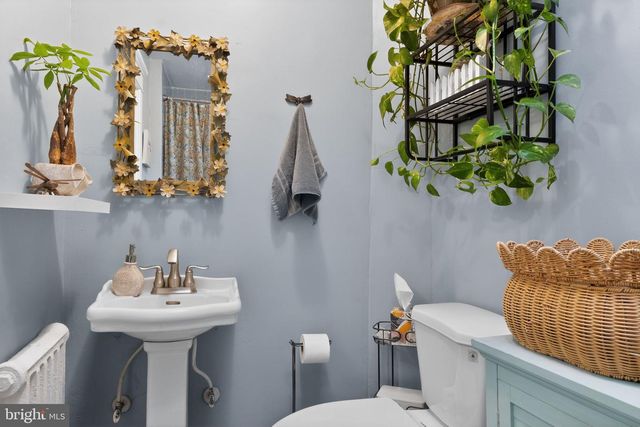 1120 ROLAND HEIGHTS AVE, Baltimore, MD 21211