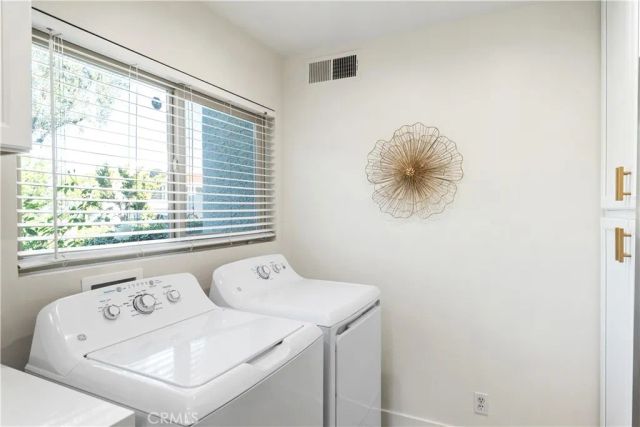 4724 Park Granada 217, Calabasas, CA 91302