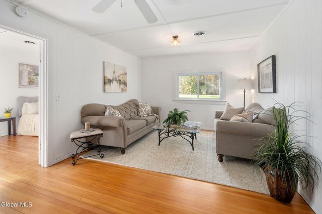 92 Westside Drive, Ballston, NY 12019