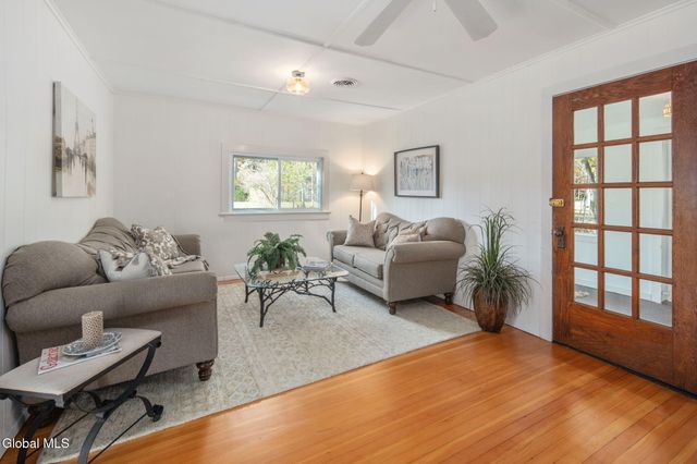 92 Westside Drive, Ballston, NY 12019