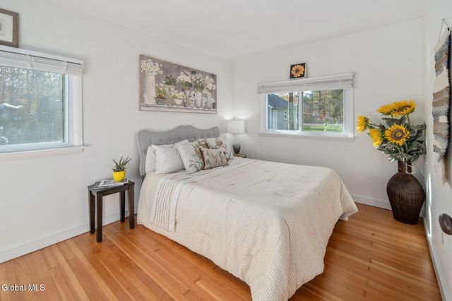 92 Westside Drive, Ballston, NY 12019