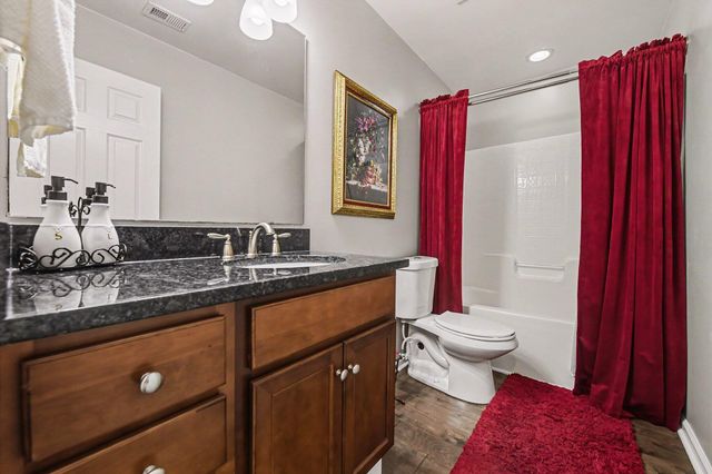 1106 Flyway Road, Summerville, SC 29483