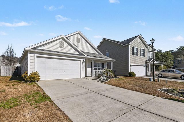 1106 Flyway Road, Summerville, SC 29483