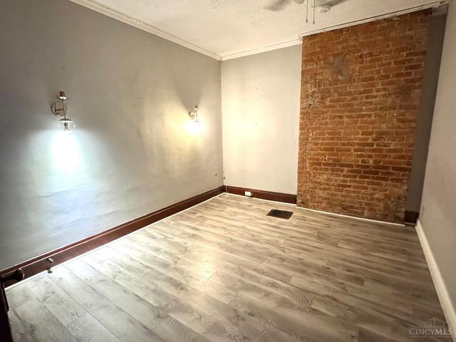 461 Warner Street, Cincinnati, OH 45219