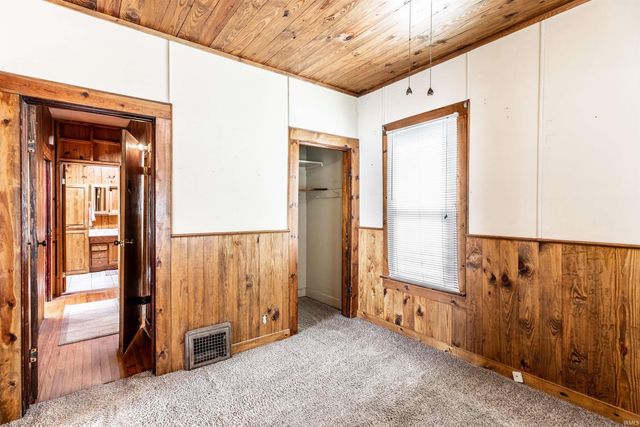 3208 N Saint Joseph Avenue, Evansville, IN 47712