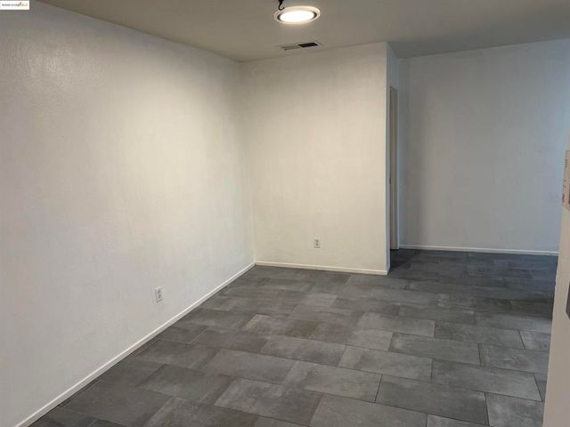 2208 Hamlin Dr, Antioch, CA 94509