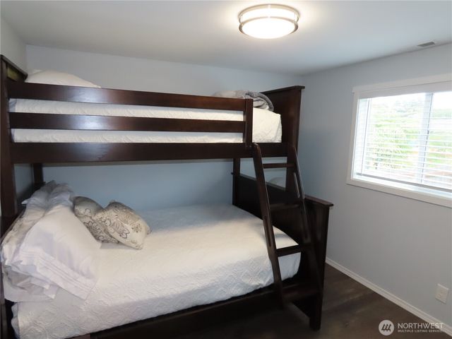 608 S Forrest Street, Westport, WA 98595