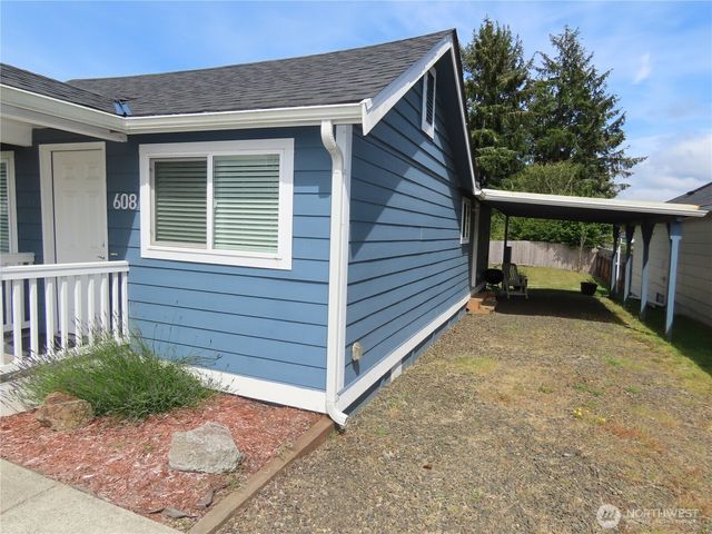 608 S Forrest Street, Westport, WA 98595