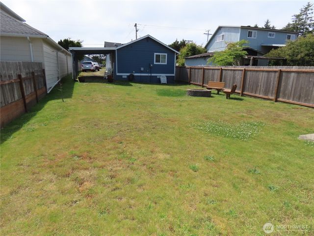 608 S Forrest Street, Westport, WA 98595