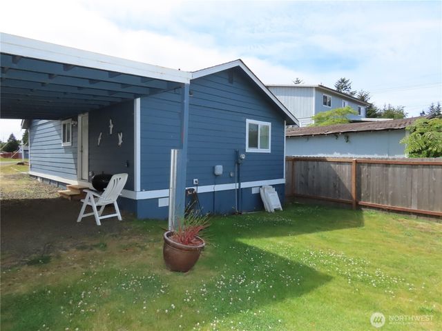 608 S Forrest Street, Westport, WA 98595