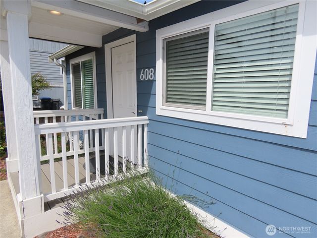 608 S Forrest Street, Westport, WA 98595