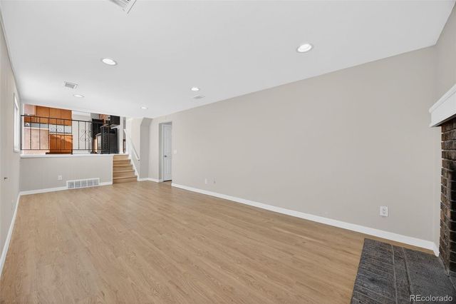 1541 S Fairplay Way, Aurora, CO 80012