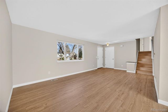 1541 S Fairplay Way, Aurora, CO 80012