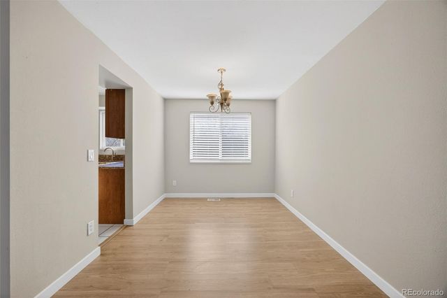 1541 S Fairplay Way, Aurora, CO 80012