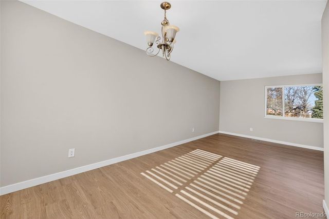 1541 S Fairplay Way, Aurora, CO 80012