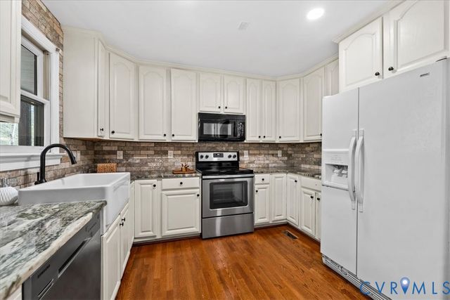 7040 Old Roxbury Rd, New Kent, VA 23141