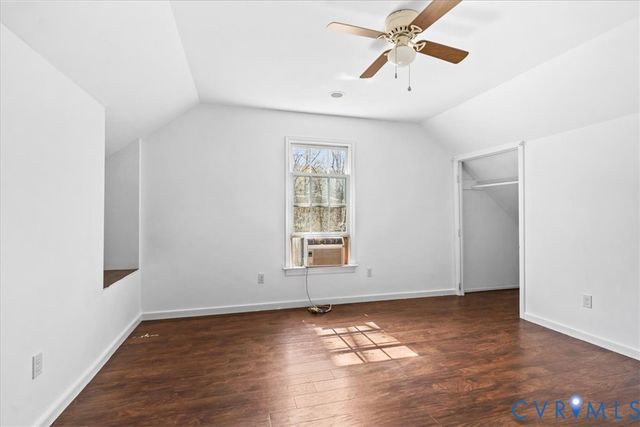 7040 Old Roxbury Rd, New Kent, VA 23141