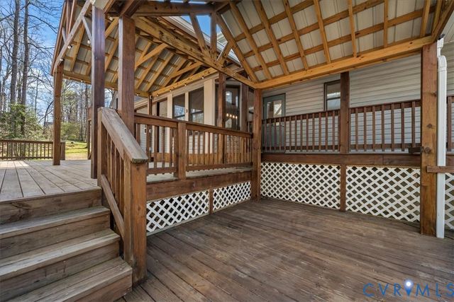 7040 Old Roxbury Rd, New Kent, VA 23141