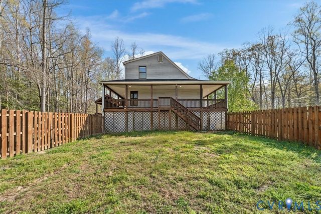 7040 Old Roxbury Rd, New Kent, VA 23141