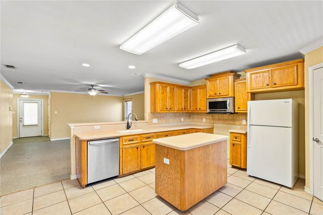 3114 Quail Creek Dr, Corpus Christi, TX 78414